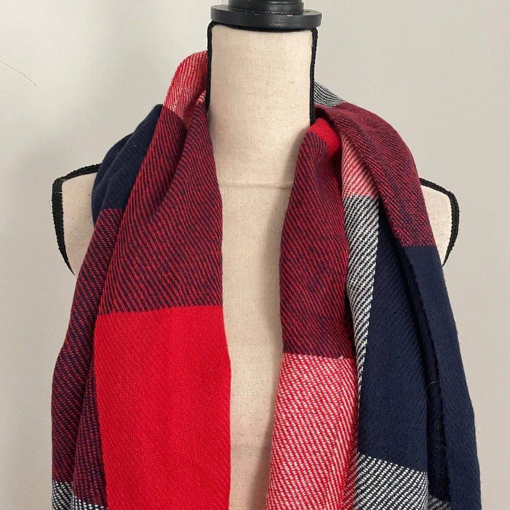 Blanket Scarf Plaid Warm‎ Winter Shawl Wrap Fringe Red Navy USA Preppy Holiday